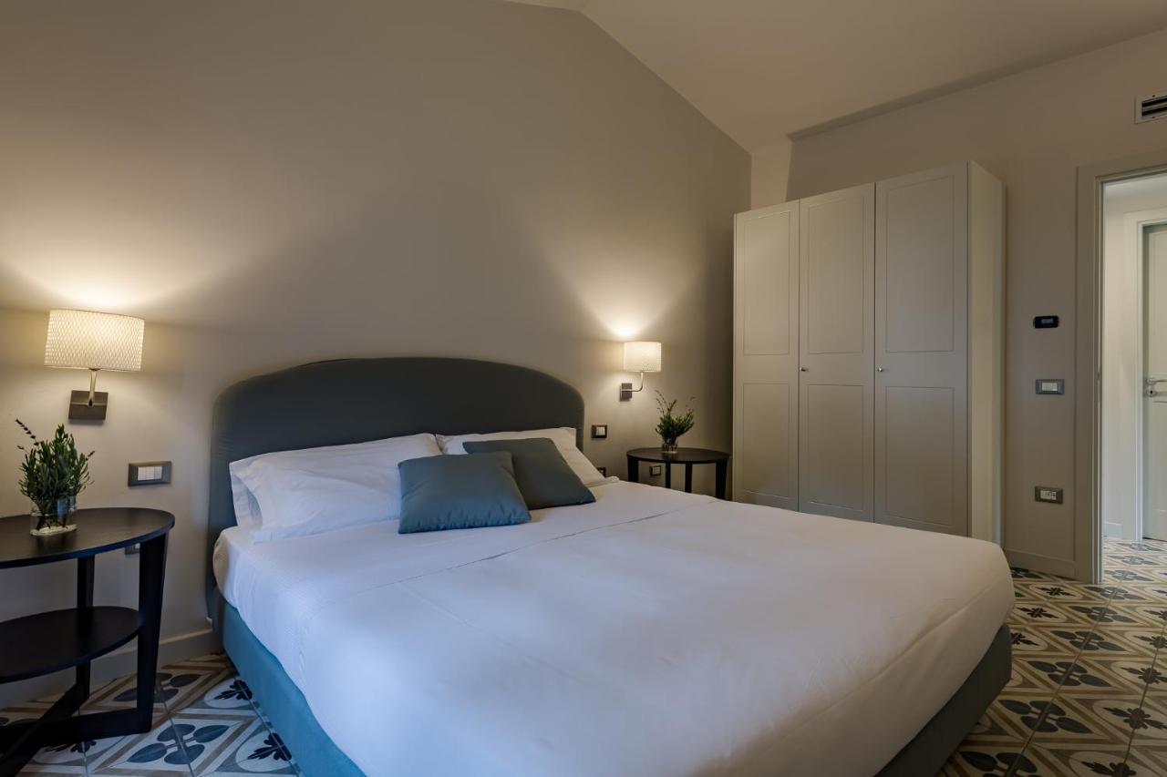 Masseria Agriturismo Torre Di Albidona トレビザッチェ エクステリア 写真