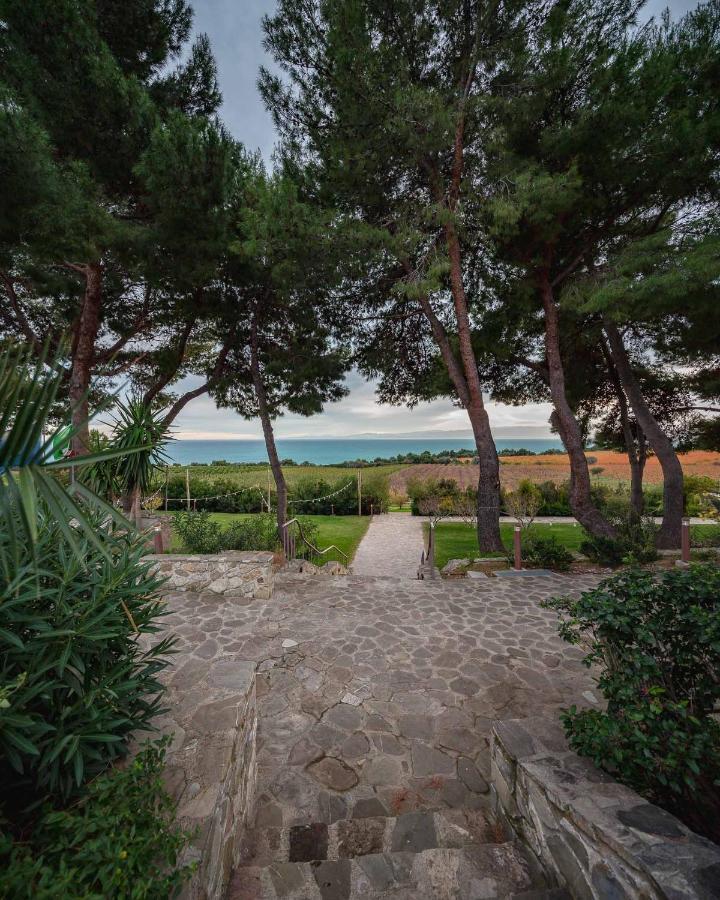 Masseria Agriturismo Torre Di Albidona トレビザッチェ エクステリア 写真