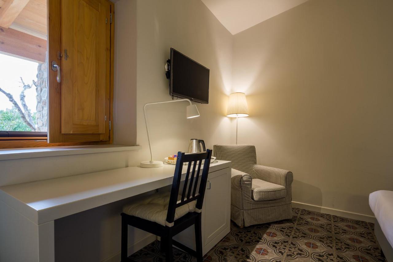 Masseria Agriturismo Torre Di Albidona トレビザッチェ エクステリア 写真