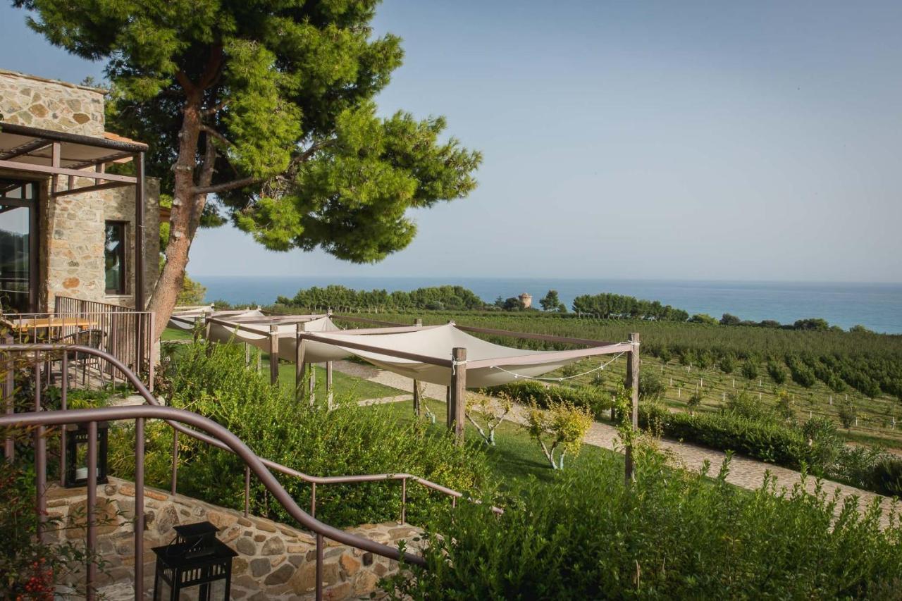 Masseria Agriturismo Torre Di Albidona トレビザッチェ エクステリア 写真