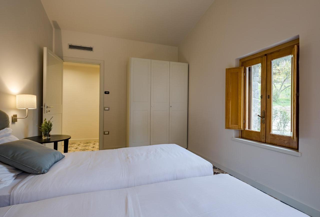 Masseria Agriturismo Torre Di Albidona トレビザッチェ エクステリア 写真