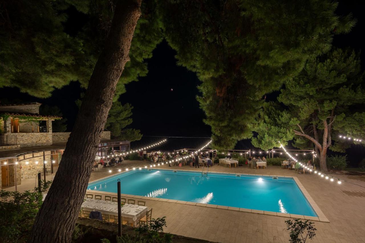 Masseria Agriturismo Torre Di Albidona トレビザッチェ エクステリア 写真